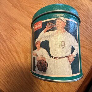 Vintage Coca Cola Tin